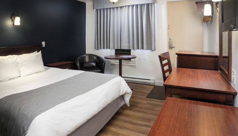 Standaardkamer - Hotel Marineau La Tuque Centre
