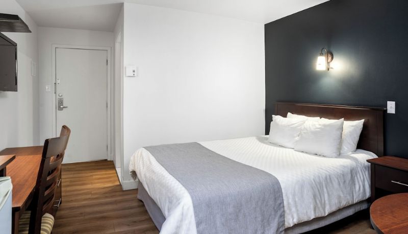 Standaardkamer - Hotel Marineau La Tuque Centre
