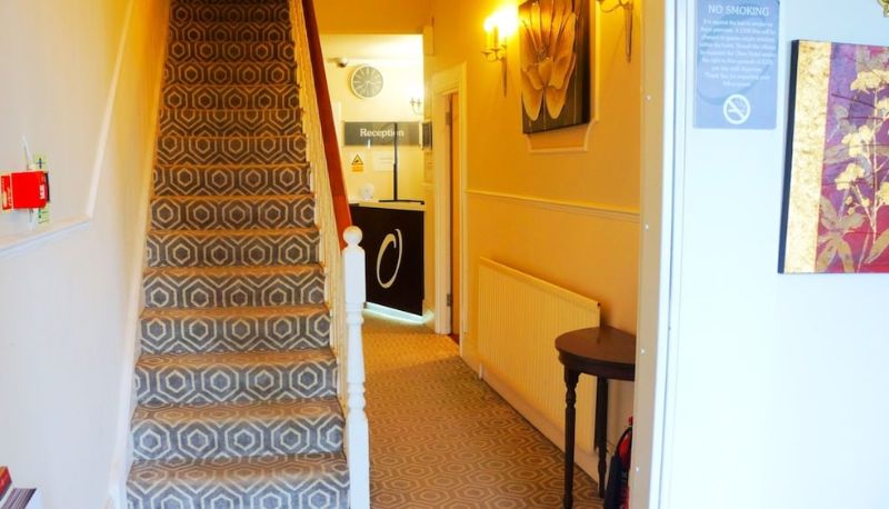 Hall - OYO Oban Hotel
