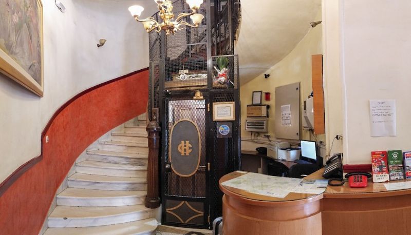 Recepción - Cecil Hotel