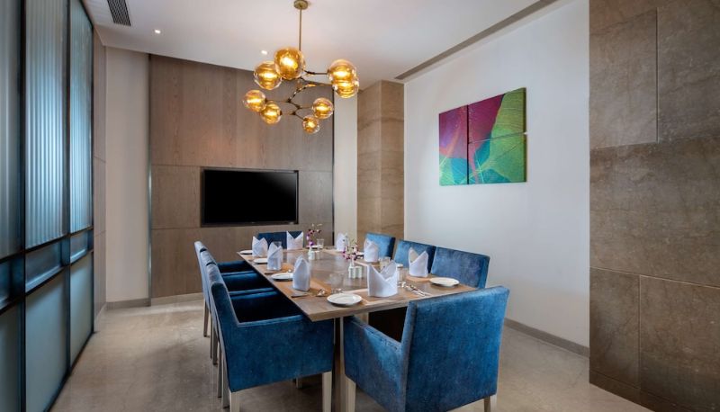 Sala riunioni - Royal Hometel Suites Dahisar Mumbai