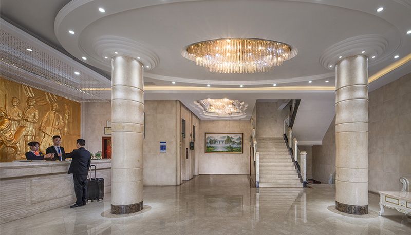 Außenansicht - Vienna classic Hotel (Changde Wuling Avenue High-speed Railwayhotel vienna)