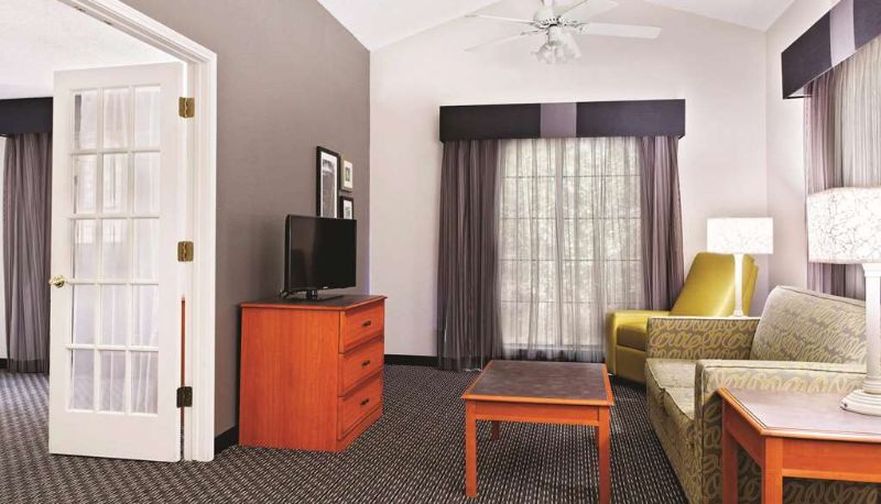 Suite - La Quinta Inn by Wyndham Champaign