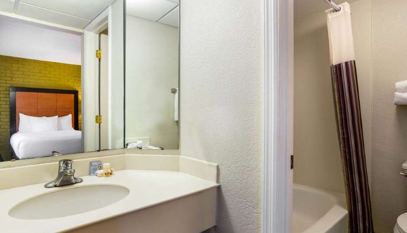 Kamer - La Quinta Inn Tampa Airport Stadium Westshore