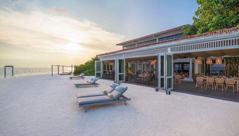 Bar - Le Meridien Maldives Resort and Spa