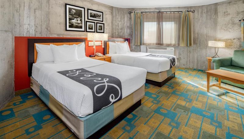 Habitación - La Quinta Inn & Suites by Wyndham Irvine Spectrum
