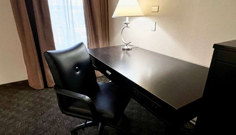 Zimmer - La Quinta Inn & Suites by Wyndham Pharr RGV Medical Center