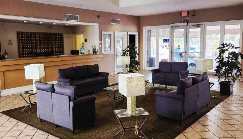 Hal - La Quinta Inn by Wyndham Phoenix North