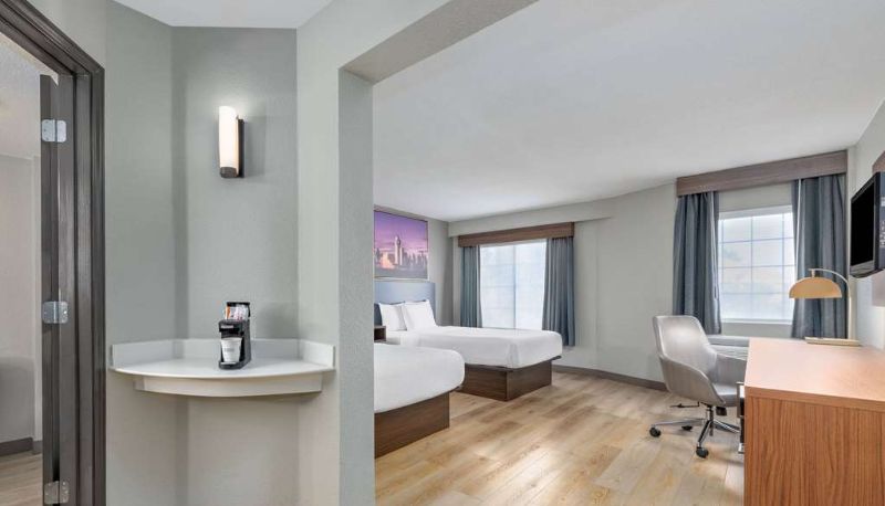 Chambre - La Quinta Inn & Suites by Wyndham Dallas DFW Airport North