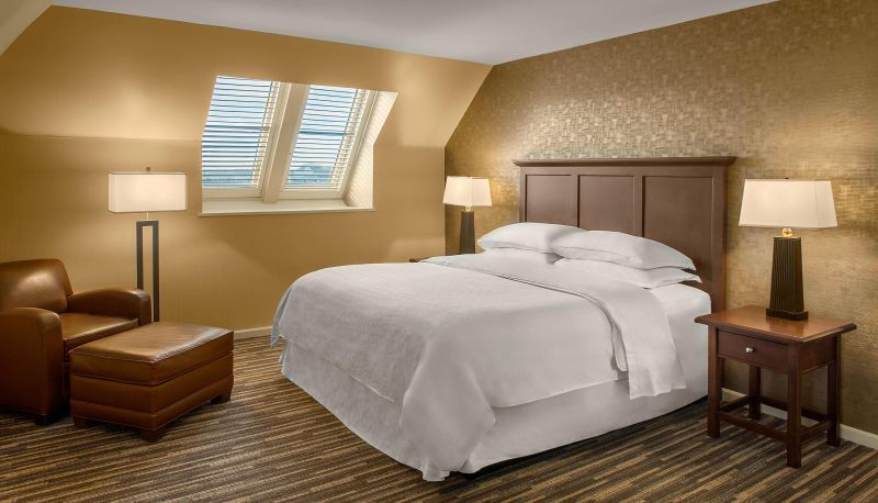 Chambre - Sheraton Suites Akron Cuyahoga Falls