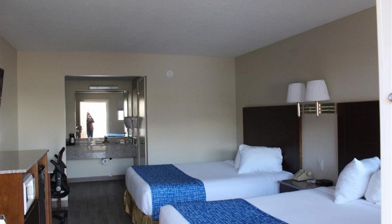 Room - Travelodge by Wyndham Cedar City