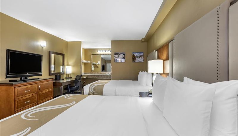 Chambre - Quality Inn & Suites Westminster Seal Beach