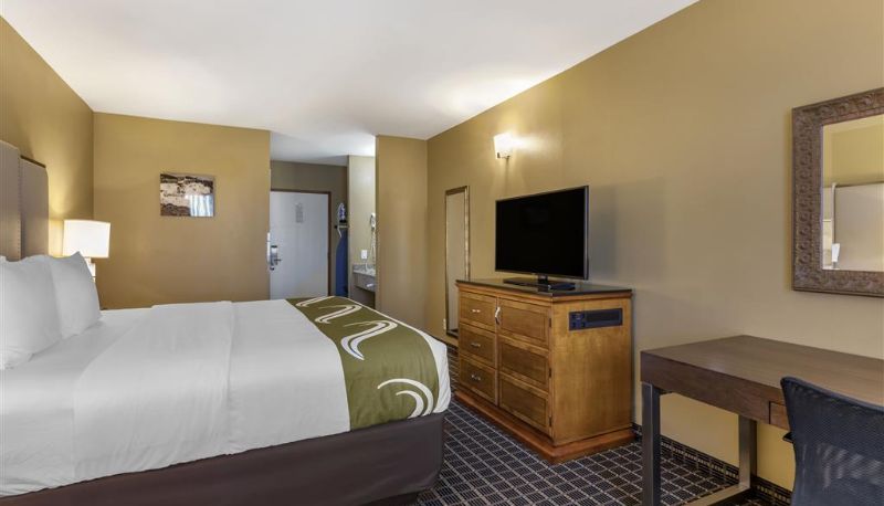 Chambre - Quality Inn & Suites Westminster Seal Beach