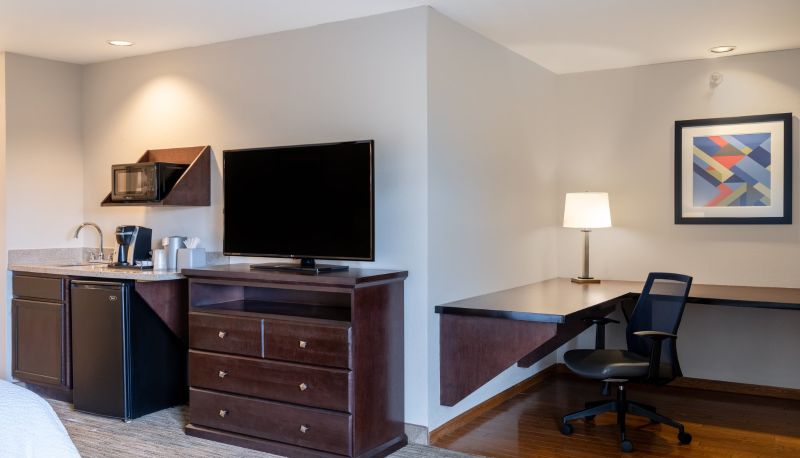 Chambre - Holiday Inn Express & Suites CHICAGO-LIBERTYVILLE by IHG