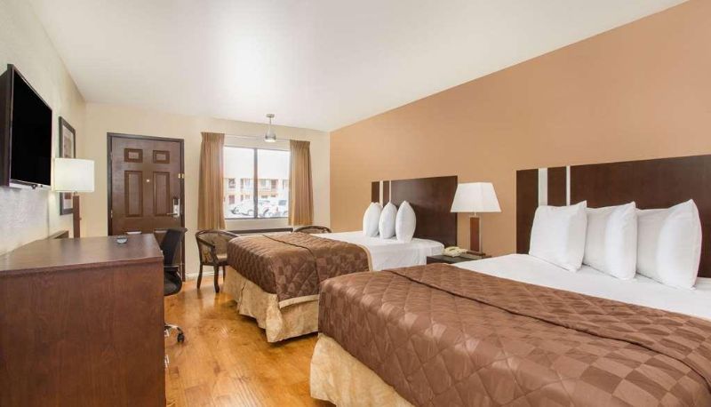 Quadruple room - Days Inn by Wyndham Las Vegas Airport Near the Strip