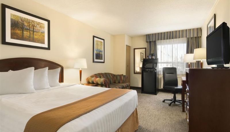 Zimmer - Travelodge by Wyndham Edmonton South