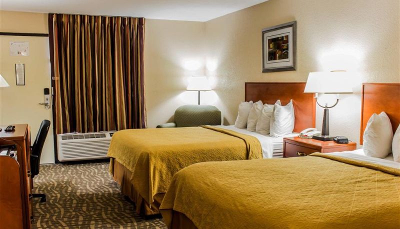 Camera - Quality Inn Kinston Hwy 70