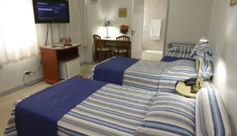 Dreibettzimmer - Hotel Colonial Plaza