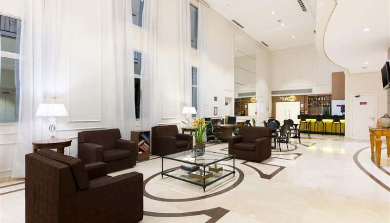 Hall - Quality Suites Oscar Freire