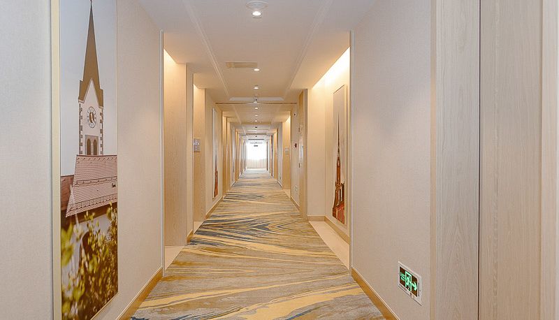Widok na zewnątrz - Vienna International Hotel Wuhan Miaoshan Institut