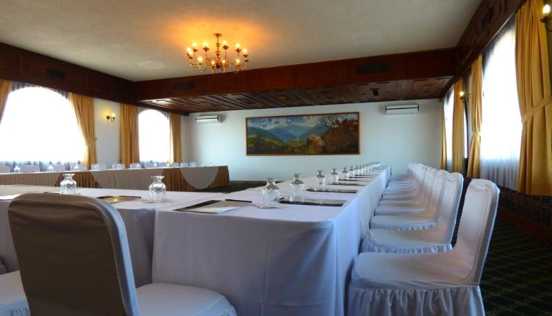 Conference room - HOTEL DE MENDOZA
