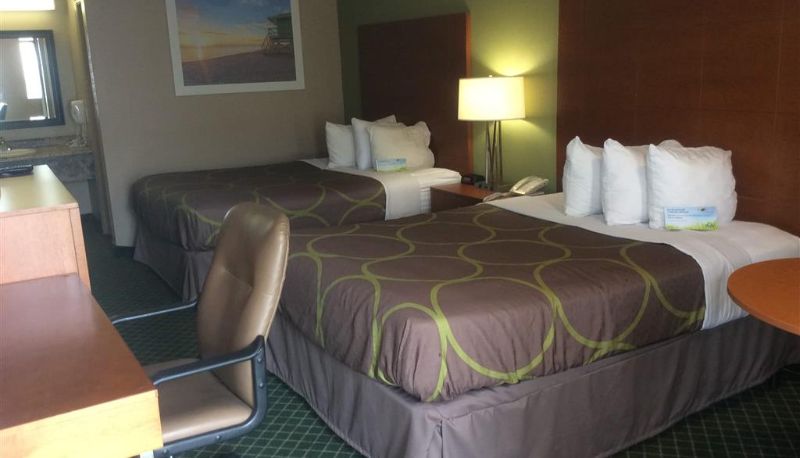 Camera - Days Inn by Wyndham Donalsonville