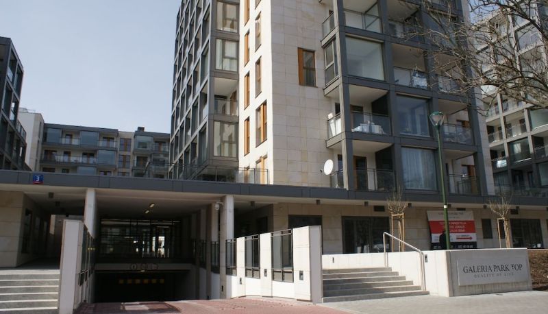 Hotel outdoor area - M&R Apartament Airport Obrzeżna 3