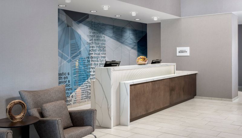 Hall - SpringHill Suites by Marriott Atlanta Perimeter Center