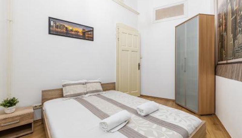 Standart oda - Real Apartments Wesselényi