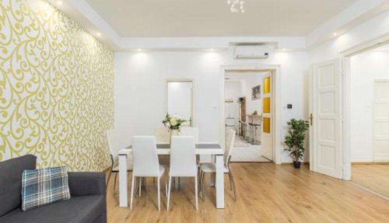 Standart oda - Real Apartments Kertész