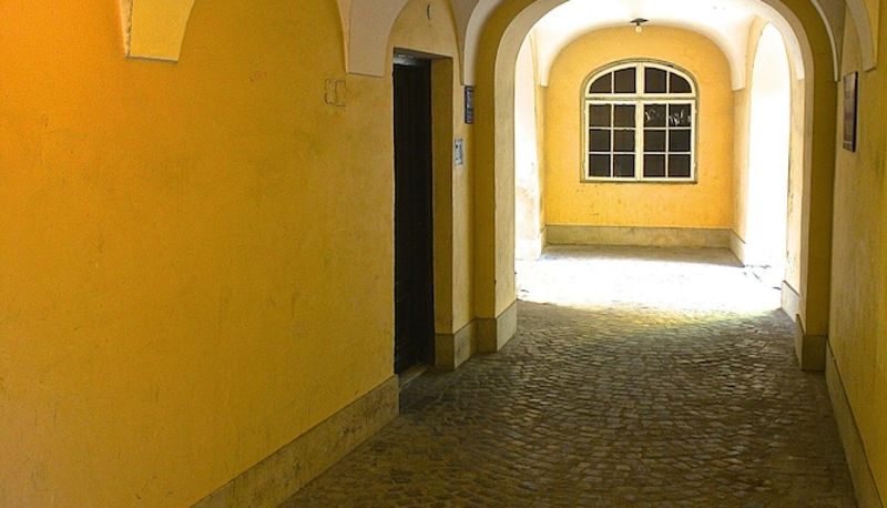 Area esterna dell'hotel - Old Town Snug