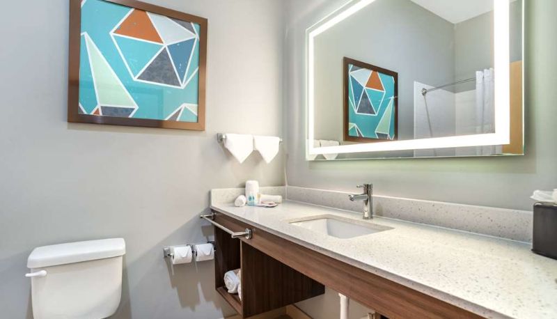 Zimmer - Comfort Inn Miramar Beach-Destin