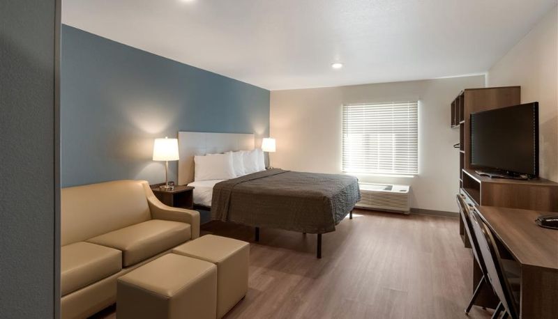 Camera - WoodSpring Suites Colorado Springs North - Air Force Academy
