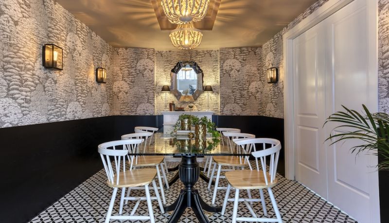 Sala na spotkanie - The Pinnacle Athens
