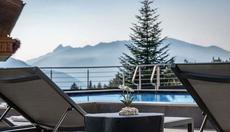 Piscina - Hotel Edelweiss