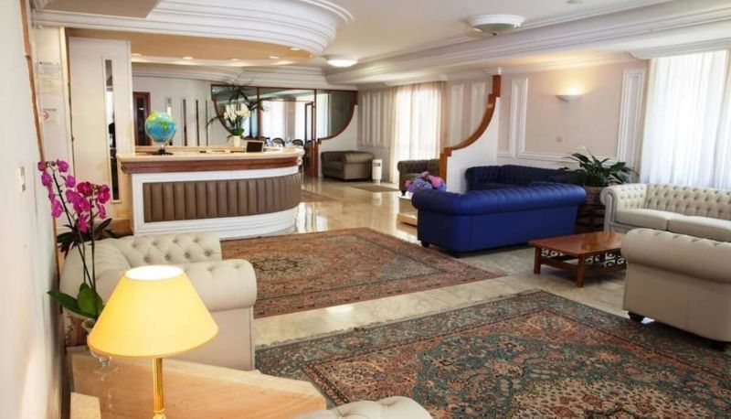 Sala - Mondial Park Hotel