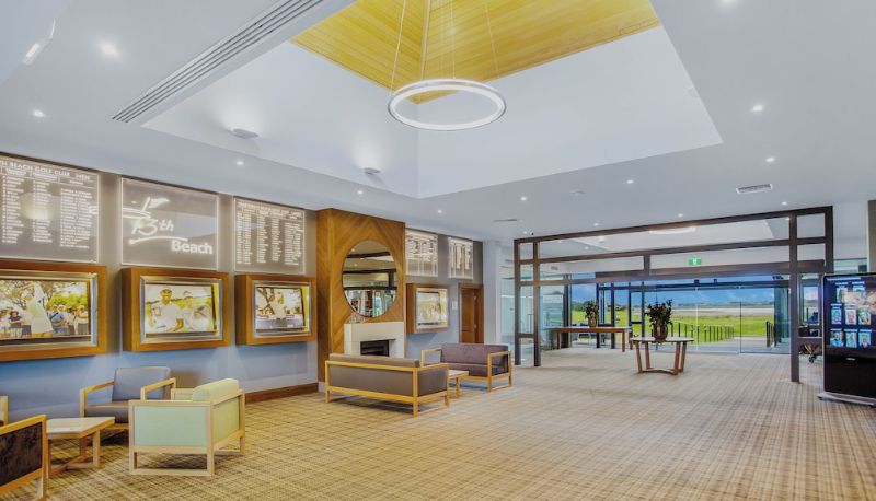 Reception - 13th Beach Golf Lodges