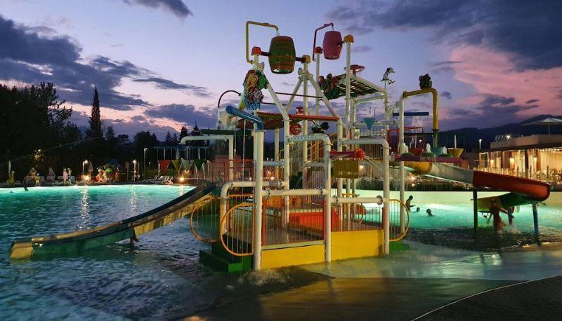 Pool - Sisan Family Resort