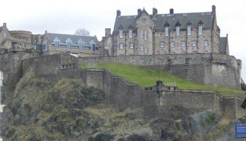 Información - Edinburgh Castle Apartments and Suites