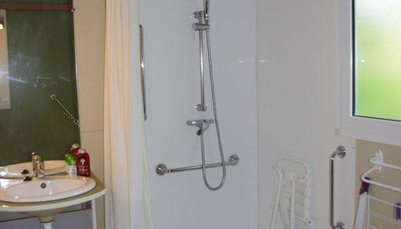 Camera standard - Camping les Portes du Beaujolais