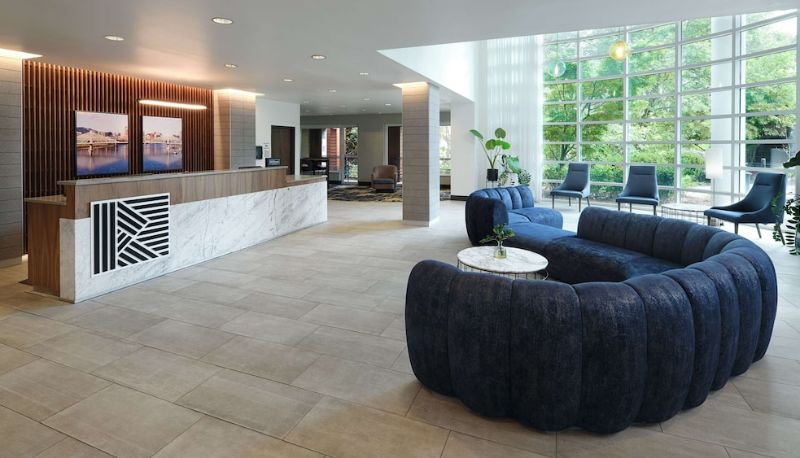 Recepcja - Tapestry Collection by Hilton River's Edge Hotel Portland