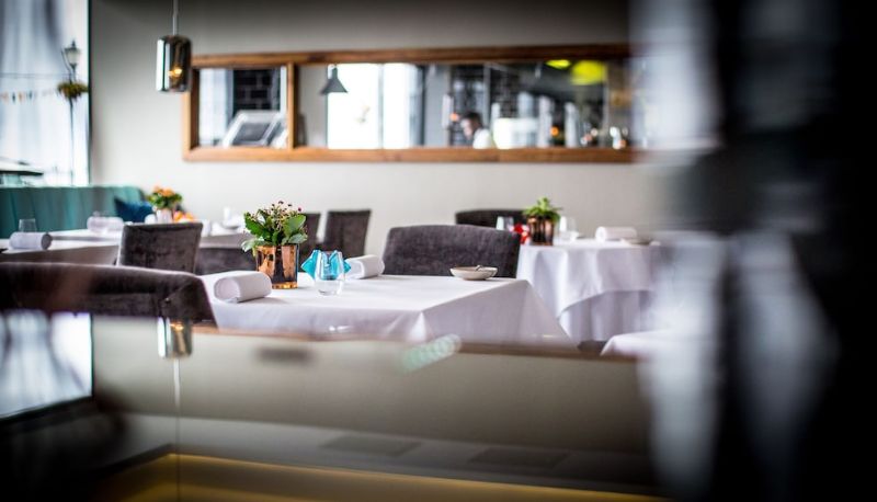 Restaurant - Restaurant James Sommerin