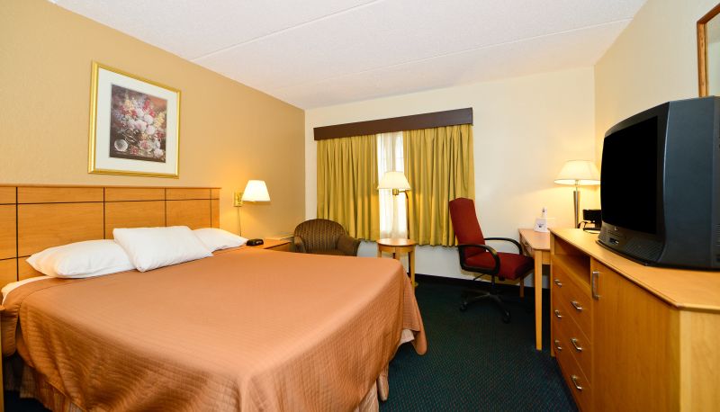 Zimmer - Americas Best Value Inn & Suites St. Cloud