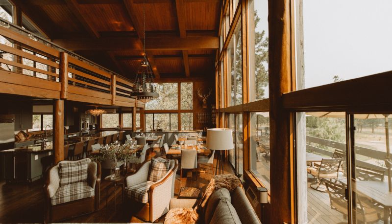 Lobby - RiverView Ranch Retreat