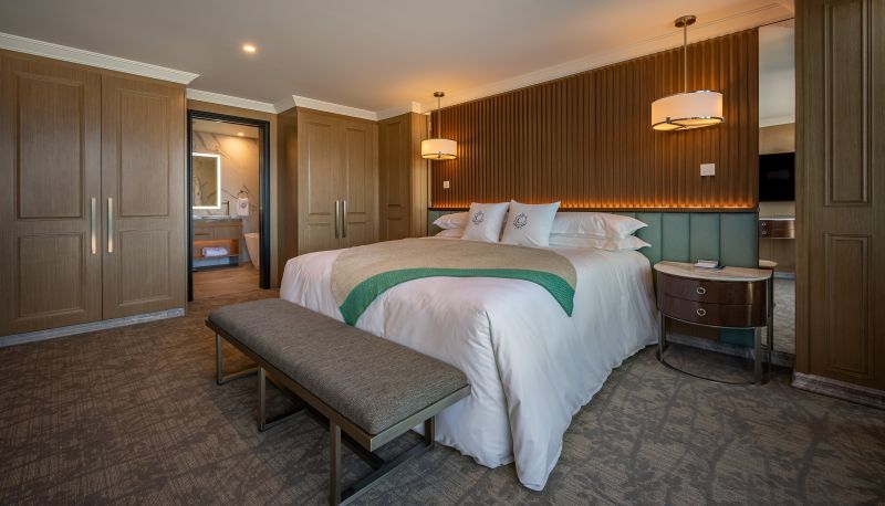 Zimmer - The Carlin Hotel