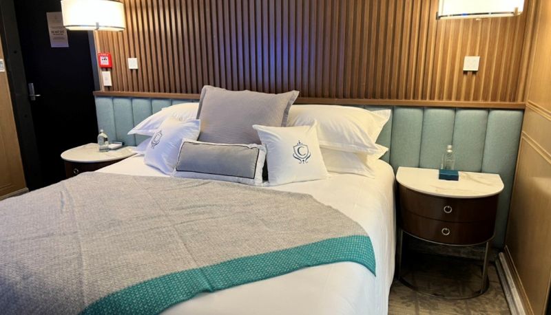 Room - The Carlin Hotel