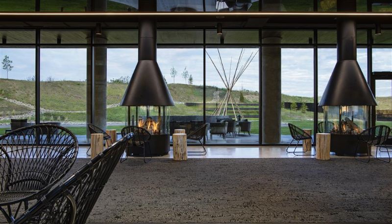 Hall - Dakota Dunes Resort