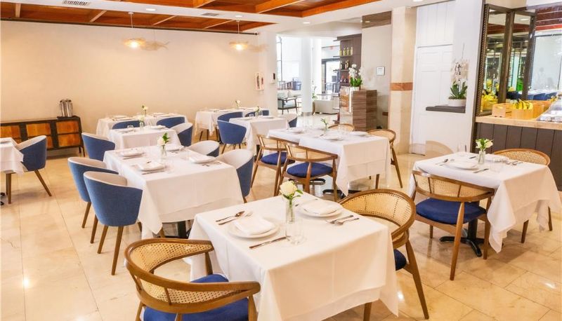 Restaurante - Regency Miami Airport by Sonesta