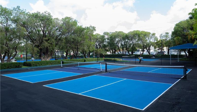 Zona de bienestar - Regency Miami Airport by Sonesta