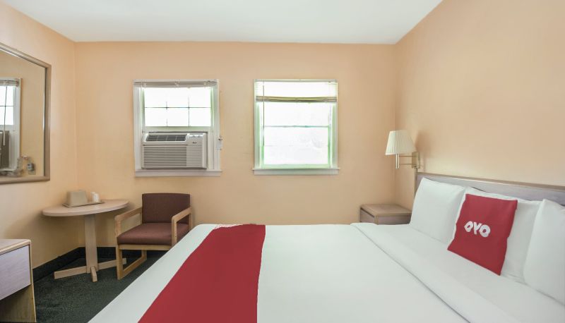 Zimmer - OYO Hotel Durham West Hills